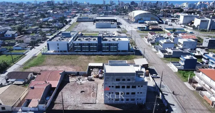 Apartamento com 2 quartos à venda na Avenida Paranaguá, 338, Tabuleiro, Matinhos