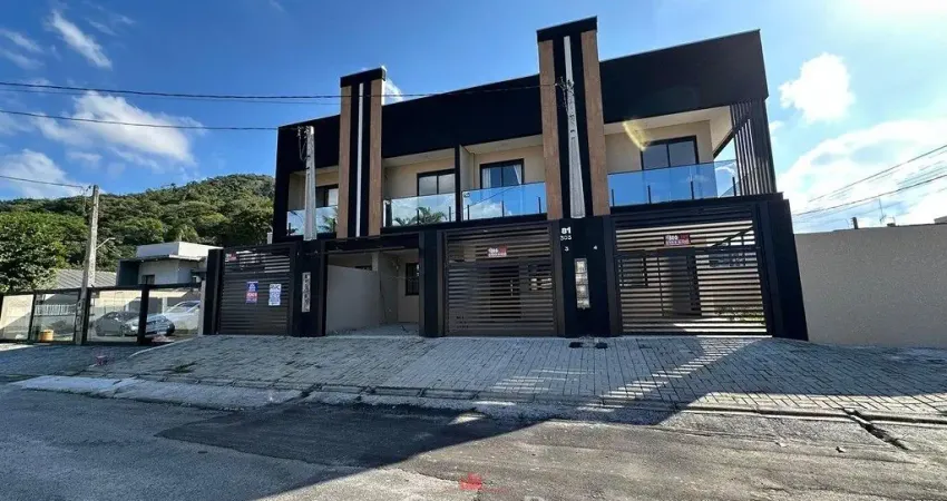 Casa com 2 quartos à venda na Avenida Paranaguá, 303, Caiobá, Matinhos