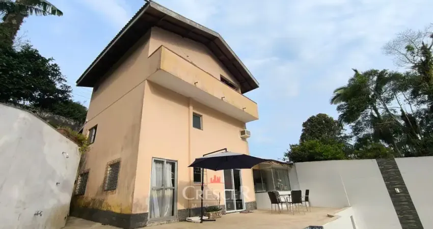 Sobrado triplex para venda com 5 quartos na prainha em guaratuba