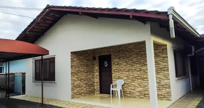 Vendo casa averbada com 3 quartos e 2 banheiros no bairro comasa