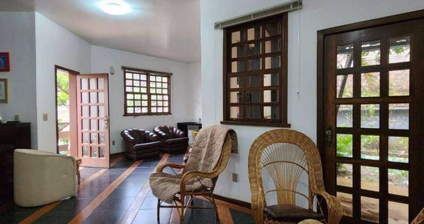 Casa com 4 dormitórios à venda, 530 m² por R$ 2.300.000,00 - Santa Lúcia - Belo Horizonte/MG