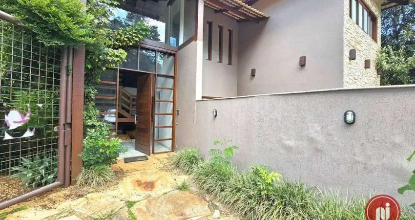 Casa com 4 dormitórios à venda, 480 m² por R$ 3.500.000,00 - Ville de Montagne - Nova Lima/MG