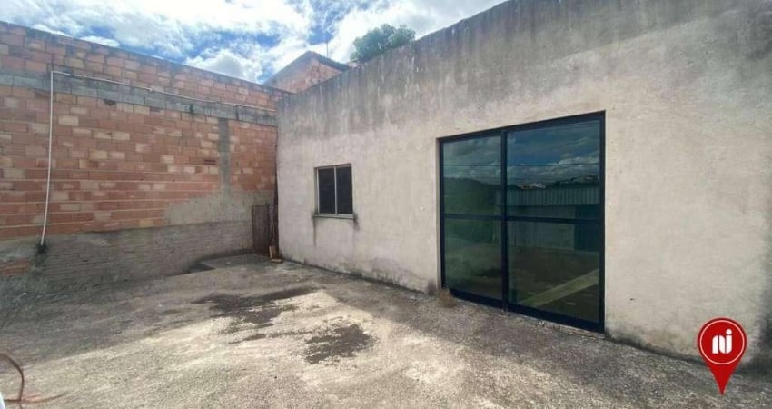 Casa com 2 dormitórios à venda, 80 m² por R$ 260.000 - Residencial Masterville - Sarzedo/MG