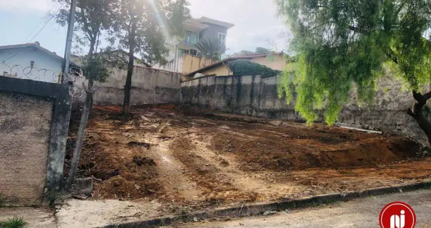 Terreno à venda, 360 m² por R$ 650.000,00 - Camargos - Belo Horizonte/MG
