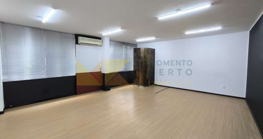 Ponto comercial para alugar na Rua Presidente Getúlio Vargas, 260, Centro, Blumenau