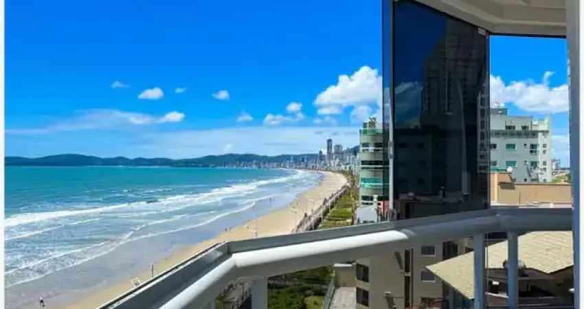 Cobertura frente mar, pe na areia em itapema-sc, finamente mobiliado