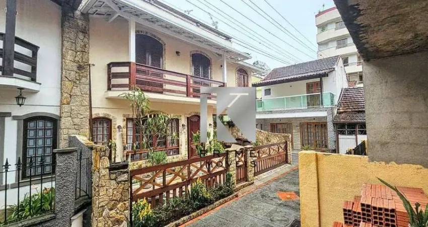 Casa com 5 dormitórios à venda, 142 m² por r$ 850.000 - alto - teresópolis/rj