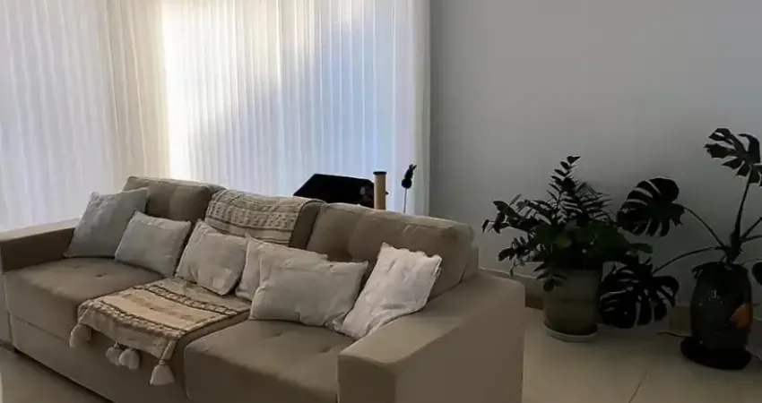 Excelente casa moderna e aconchegante , 300 metros do mar , no melhor lugar do bessa