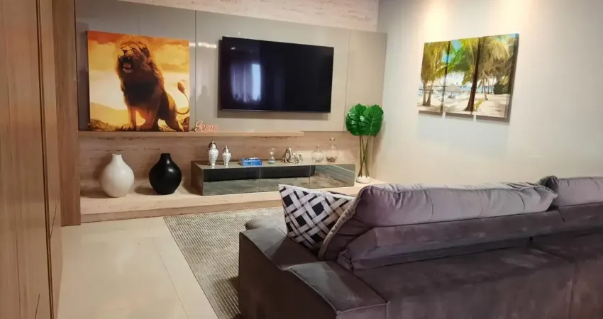 Quadra mar mobiliado e decorado pronto para morar,poucos passos do mar !!