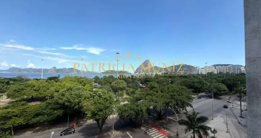 Apartamento para Venda em Rio de Janeiro, Flamengo, 3 dormitórios, 1 suíte, 3 banheiros, 2 vagas