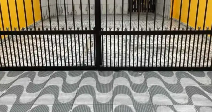 Casa com 2 quartos à venda na Vila Caiçara, Praia Grande