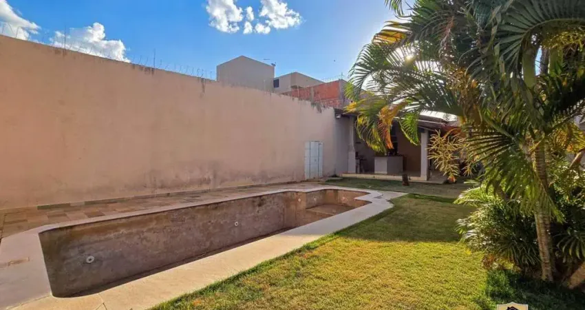 Sobrado para Locação em Barretos, City Barretos, 4 suítes, 2 banheiros, 4 vagas