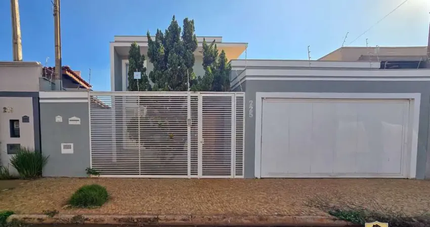 Casa para Venda em Barretos, Residencial Jockey Club, 3 dormitórios, 2 suítes, 2 banheiros, 2 vagas