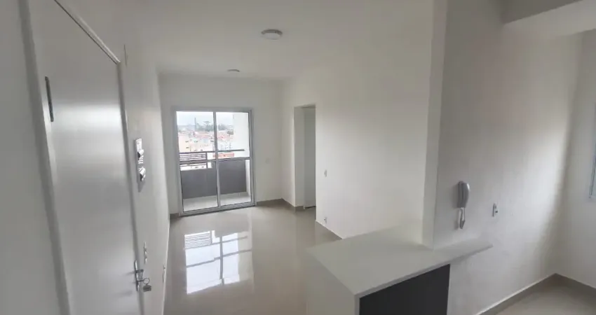 Apartamento com 2 dormitórios no 16º andar na rua aparecida em santa rosália.