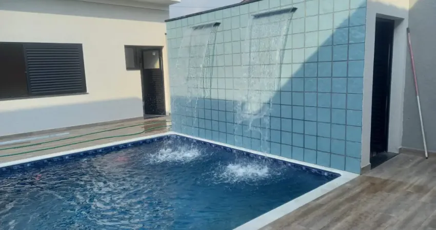 Casa no condomínio ibiti do paço. 3 suítes e piscina com cascata.  cond. e iptu inclusos no valor.