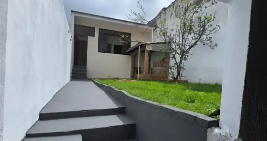 Casa independente no jardim santo amaro, ótimo local. aceita financiamento.