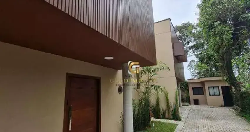 Sobrado com 3 dormitórios à venda, 206 m² por r$ 2.250.000 - camburi - são sebastião/sp
