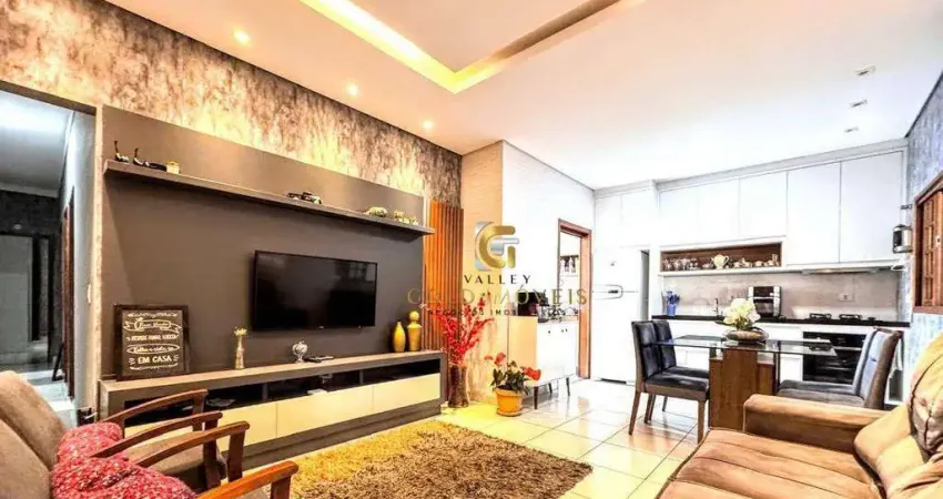 Casa com 3 dormitórios, 85 m² - venda por R$ 720.000,00 ou aluguel por R$ 5.554,17/mês - Villa Branca - Jacareí/SP