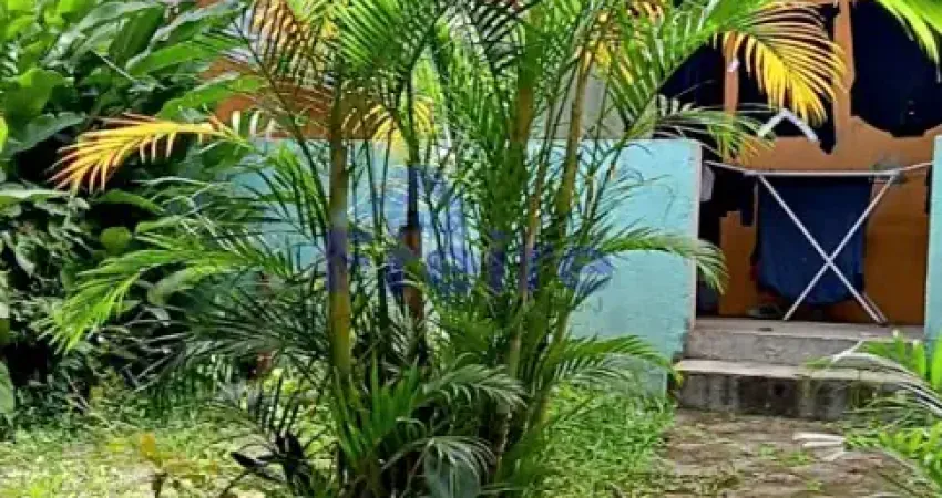 Casa com salão na frente a venda no centro do rudge ramos, são bernardo do campo