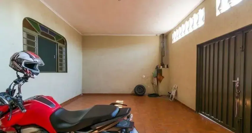 Casa com 2 quartos à venda na Rua Dois de Julho, Vila Tibério, Ribeirão Preto