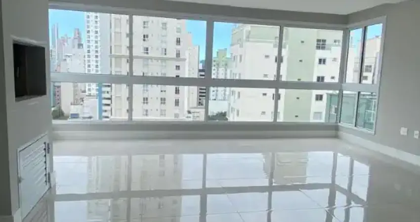 Apartamento 135 m² no centro de balneário camboriú – 3 suítes e 2 vagas