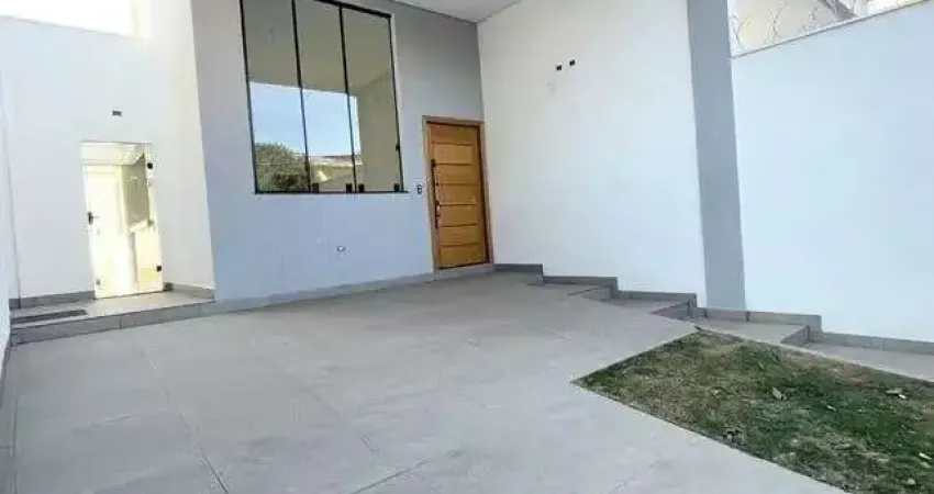 Casa com 3 quartos à venda na Rua João Mauro, Sinimbu, Belo Horizonte