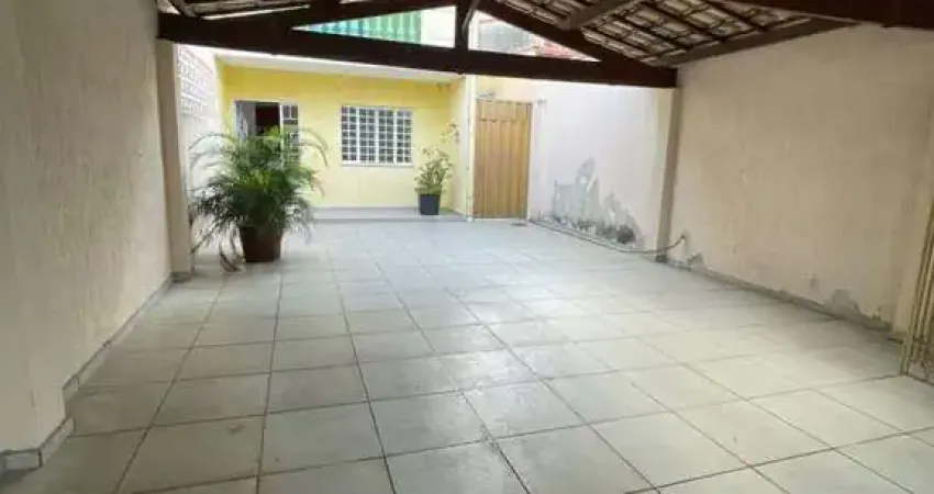 Casa com 4 quartos à venda na Rua dos Xavantes, Santa Mônica, Belo Horizonte