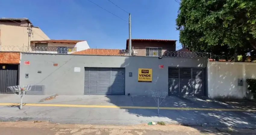 Vende 1 sobrado mais 1 casa  por r$ 900.000 - jardim américa - goiânia/go