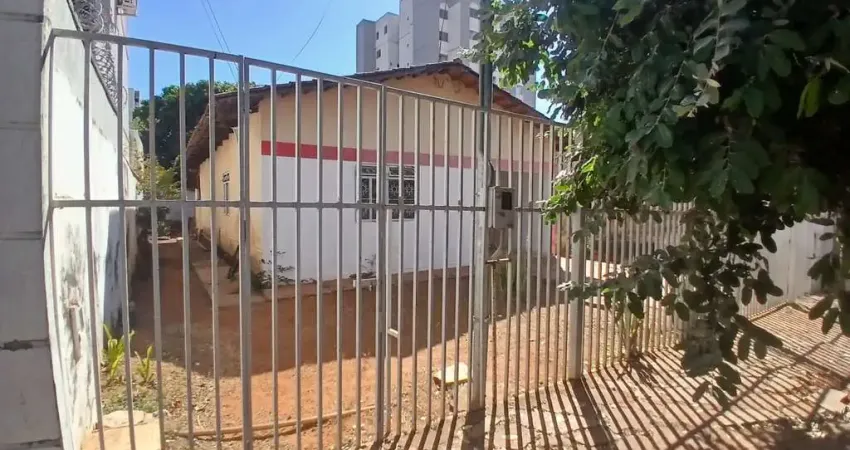 Casa com 3 quartos à venda na Avenida C 1, Jardim América, Goiânia
