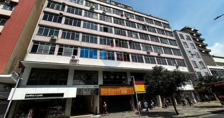 Apartamento espaçoso em localização privilegiada no coração do méier!