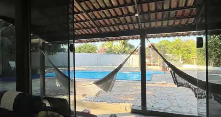 Chácara / sítio com 4 quartos à venda na Alameda das Piracanjubas, Estância Vargem Bonita, Senador Canedo