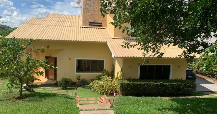 Casa em condomínio fechado com 5 quartos à venda na das Sibipirunas, Residencial Aldeia do Vale, Goiânia