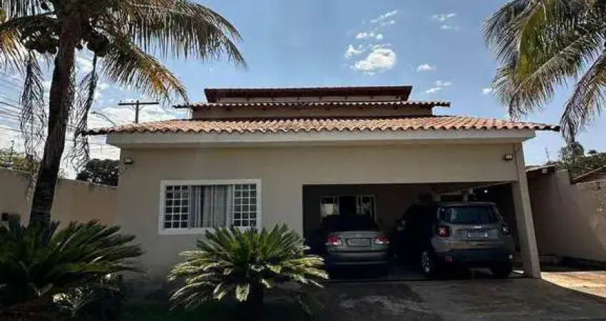 Casa com 3 quartos à venda na Avenida Curitiba, Vila João Vaz, Goiânia
