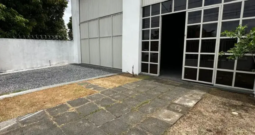 Barracão / Galpão / Depósito com 2 salas para alugar na Avenida Ayrton Senna da Silva, 6, Pascoal Ramos, Cuiabá