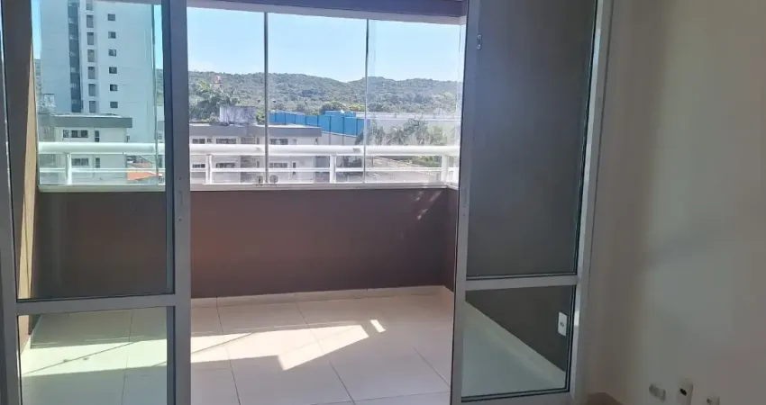 Apartamento com 3 quartos para alugar na Rua Ismael Pereira da Silva, 154, Capim Macio, Natal