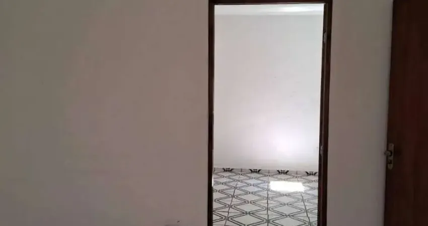 Casa com 1 dormitório para alugar por R$ 900,00/mês - Munhoz Júnior - Osasco/SP