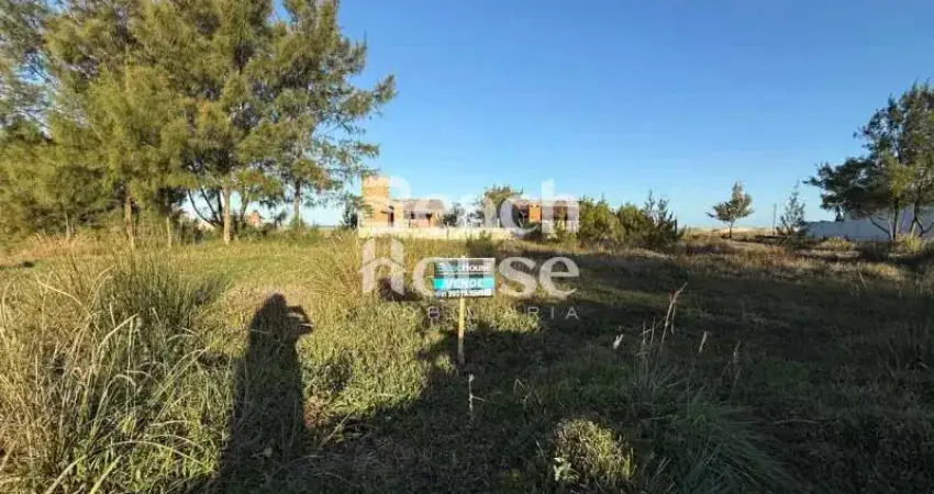 Terreno à venda no Balneário Tiarajú, Tramandaí 