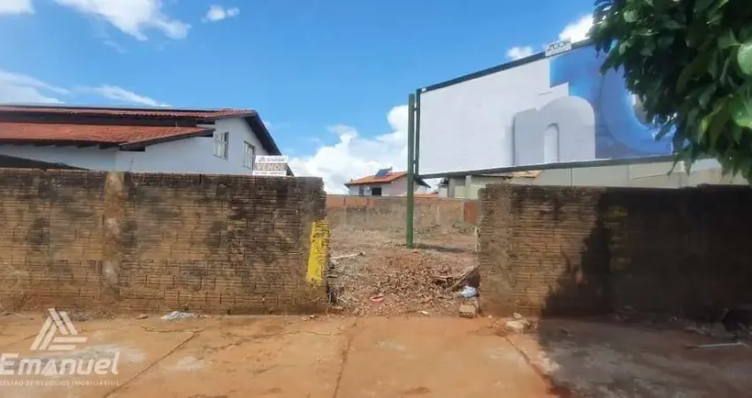 Terreno à venda na Rua Amazonas, Jardim Autonomista, Campo Grande
