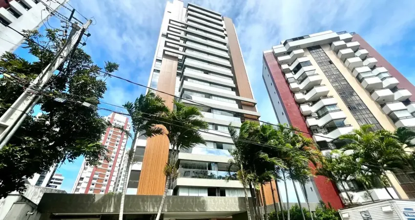 Lindo apartamento  vista mar com duas suítes no melhor endereço da graça