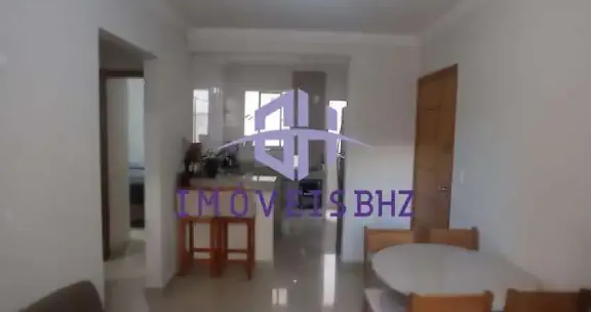 Apartamento de 2 quartos, predio revestido e com elevador no castelo