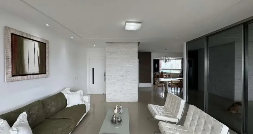 Apartamento com 4 quartos para alugar no Patamares, Salvador