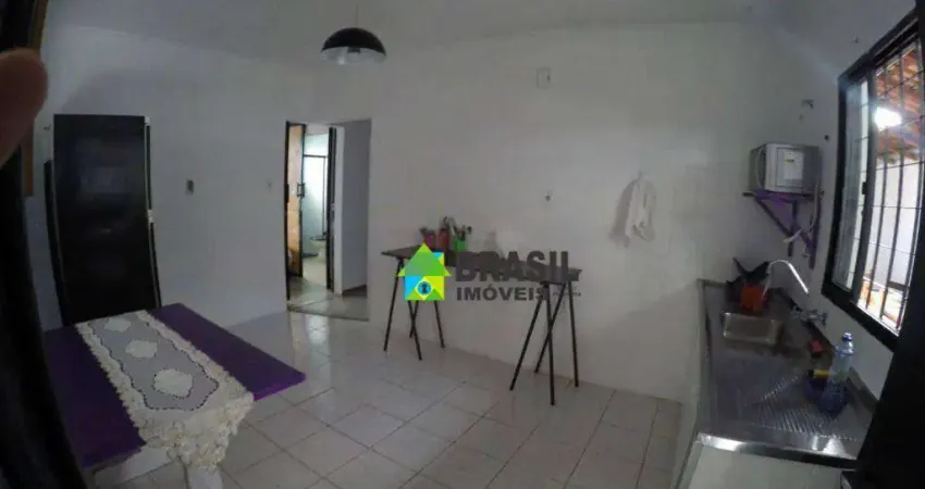 Casa com 6 dormitórios à venda, 239 m² por R$ 945.000,00 - João Pinheiro - Poços de Caldas/MG