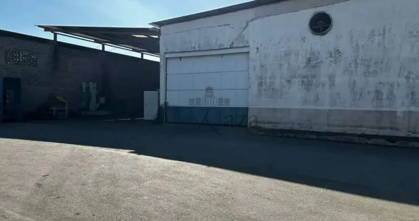 Barracão / Galpão / Depósito para alugar na Avenida José Carlos Lopes, Una, Taubaté