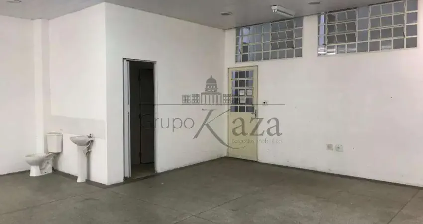 Casa comercial para alugar na Rua José de Alencar, Centro, São José dos Campos