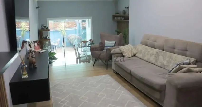 Oportunidade - casa sobrado - jardim das industrias - 4 dormitórios - 300m².