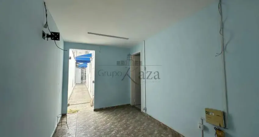 Casa residencial - comercial - centro - 6 dormitórios - 177m².