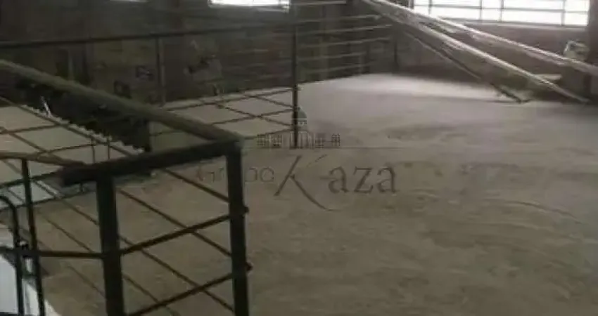 Ponto comercial à venda na Rua Turumirim, Putim, São José dos Campos