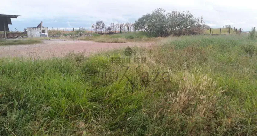Terreno 2.550 mts de esquina perdeito para posto de combustiveis - farmácia