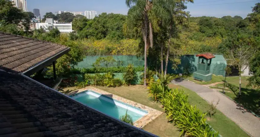 Casa em condomínio - esplanada do sol - residencial esplanada do sol - 5 dormitórios - 700m².