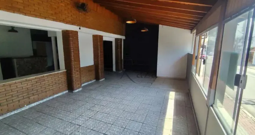 Casa comercial para alugar na Rua Serimbura, Vila Ema, São José dos Campos